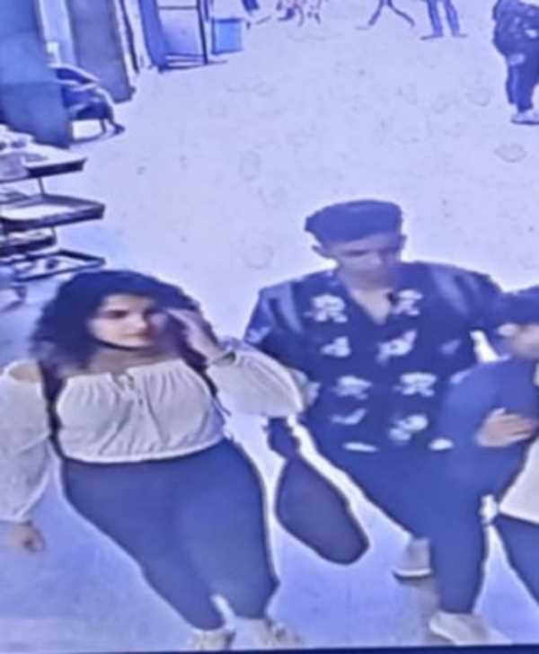 बेंगलुरु में मॉल की दूसरी मंजिल से गिरकर 18 साल की लड़की की मौत